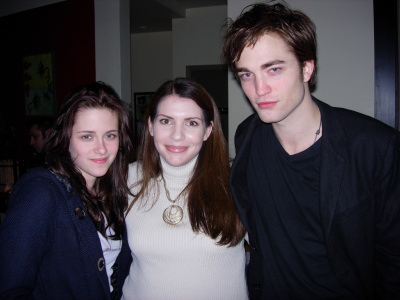 Stephenie with the vampires Stephenie with Bella and Edward